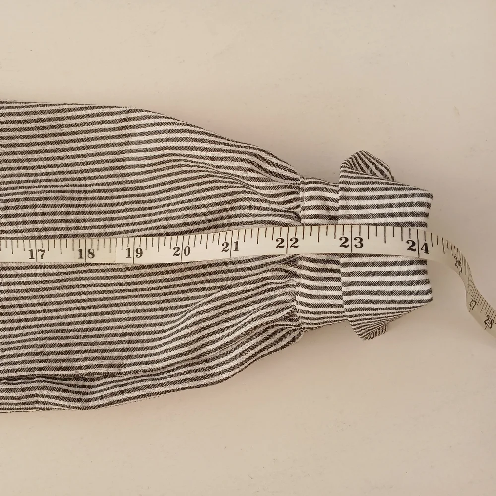 THURSDAYS and every other day" PinstripedStriped Black and White  Blouse SZ Med - Picture 13 of 16